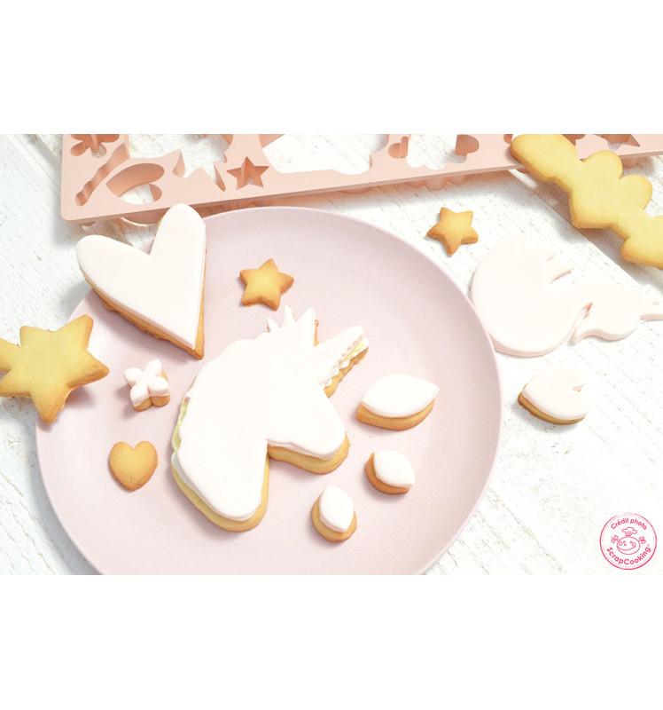 Scrapcooking Plaque Découpoir Multi Licorne