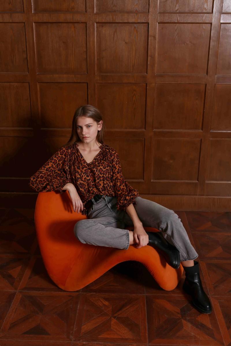 See U Soon Blouse 24212107 Coffee