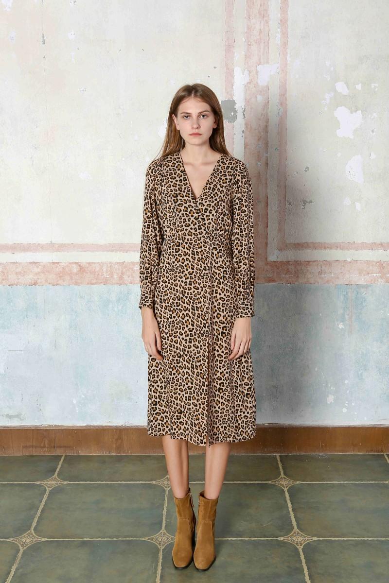 See U Soon Robe 24222175 Beige