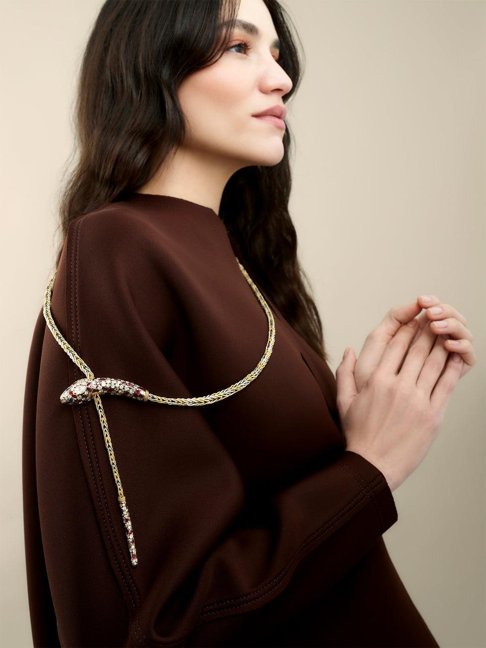 Selim Mouzannar Basilik CollierDiamants - Rubis - Saphirs Bleus