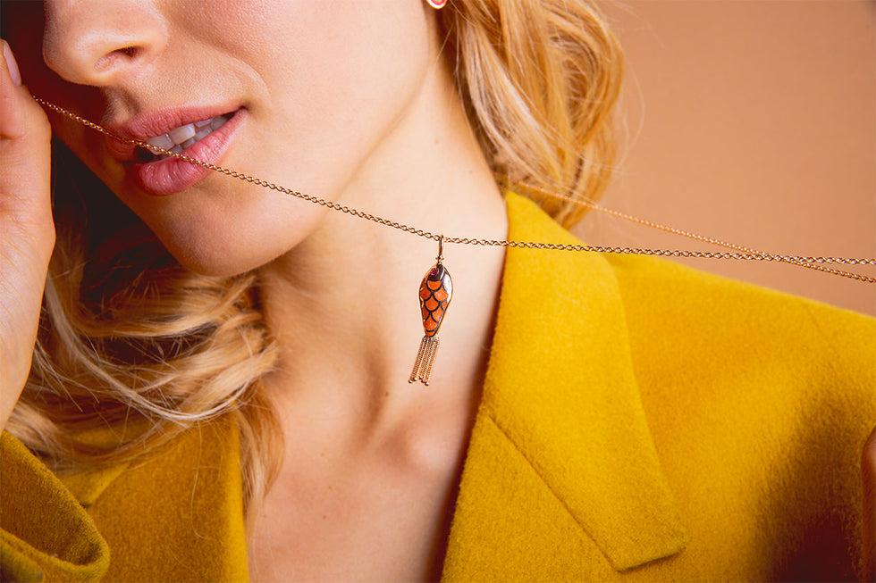 Selim Mouzannar Fish For Love Pendentif Corail & IvoireRubis