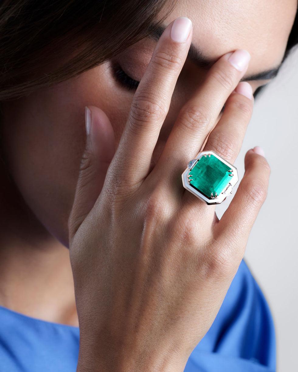 selim mouzannar GemmaBague - Emeraude - Diamants