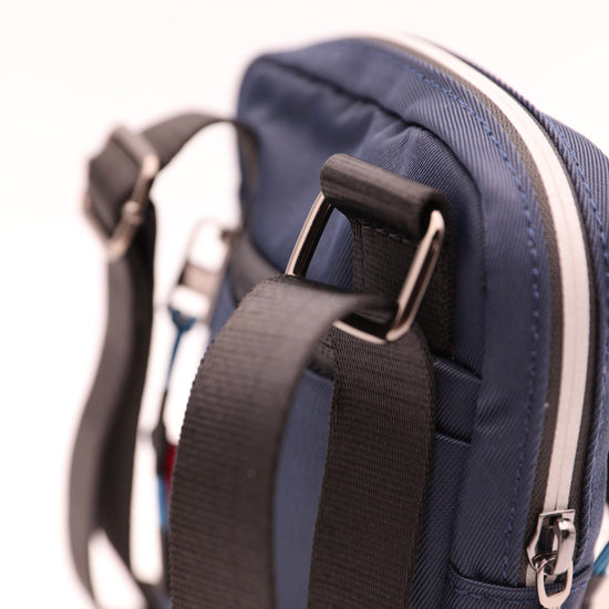 Serge Blanco Petit Sac Honey Bleu Marine