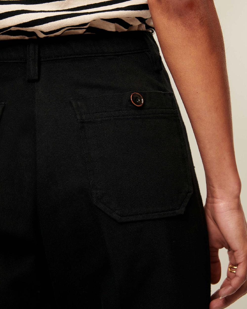 Sessun ALDRICKS Black