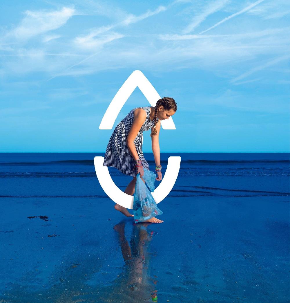 seventyone percent La Goutte Bleue