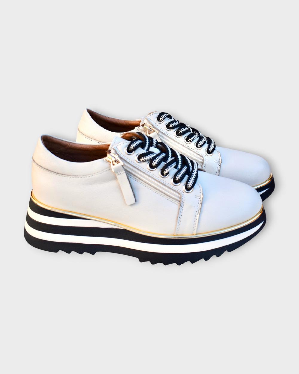 shoes of soul Alfie & Evie Hosting