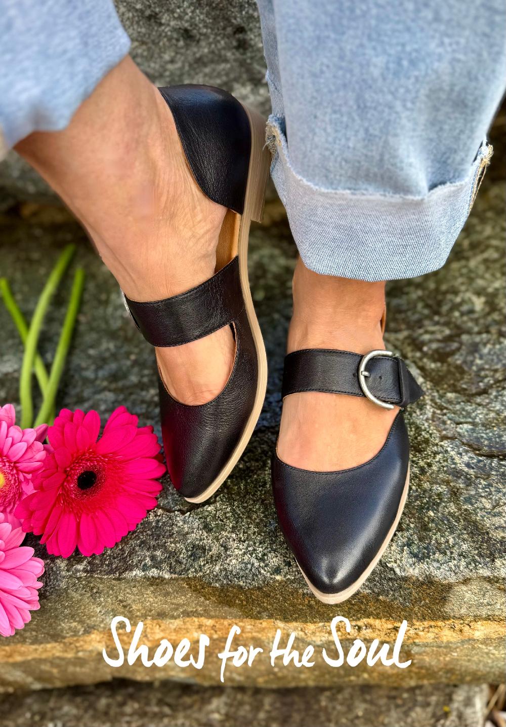 Shoes Of Soul Bueno Brittany