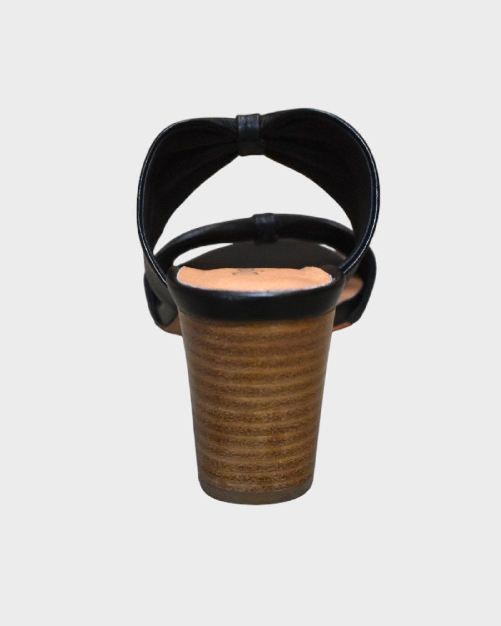 Shoes Of Soul Django & Juliette Clooney