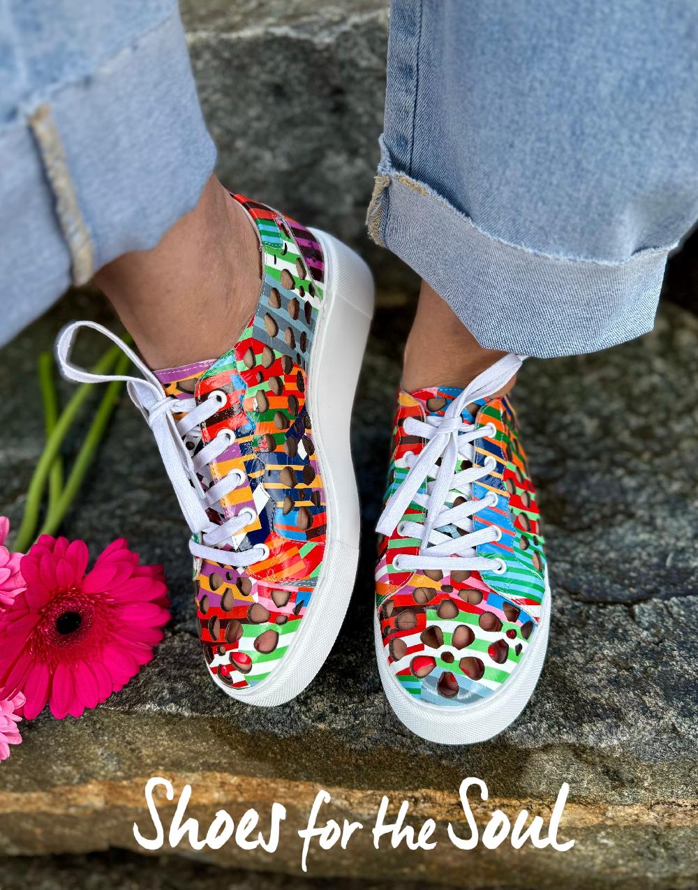 Shoes Of Soul Django & Juliette Yarry