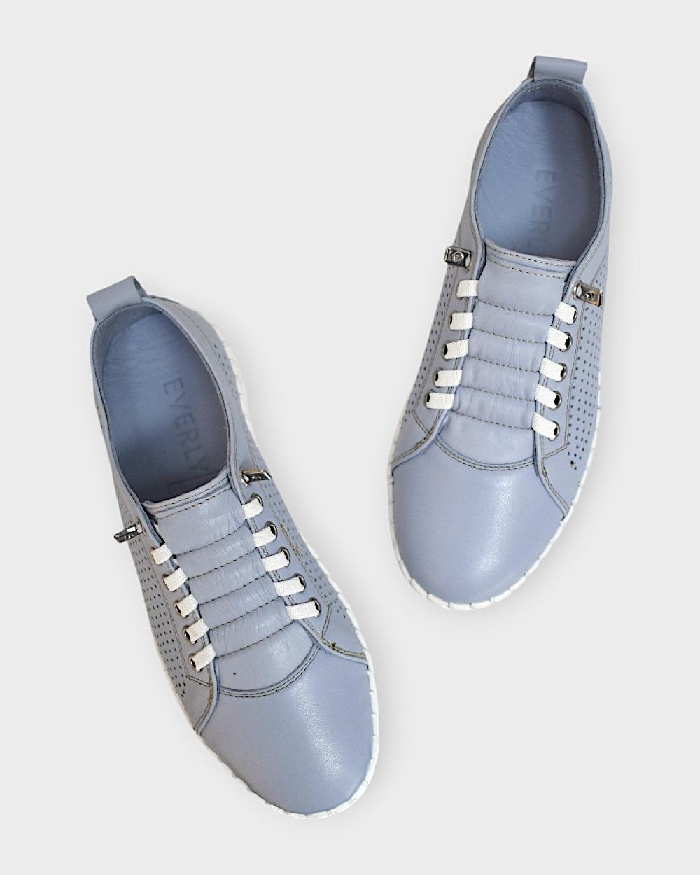 Shoes Of Soul Everly Leora 01