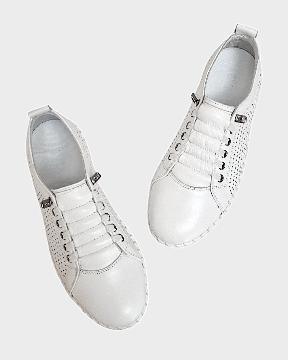 Shoes Of Soul Everly Leora 01