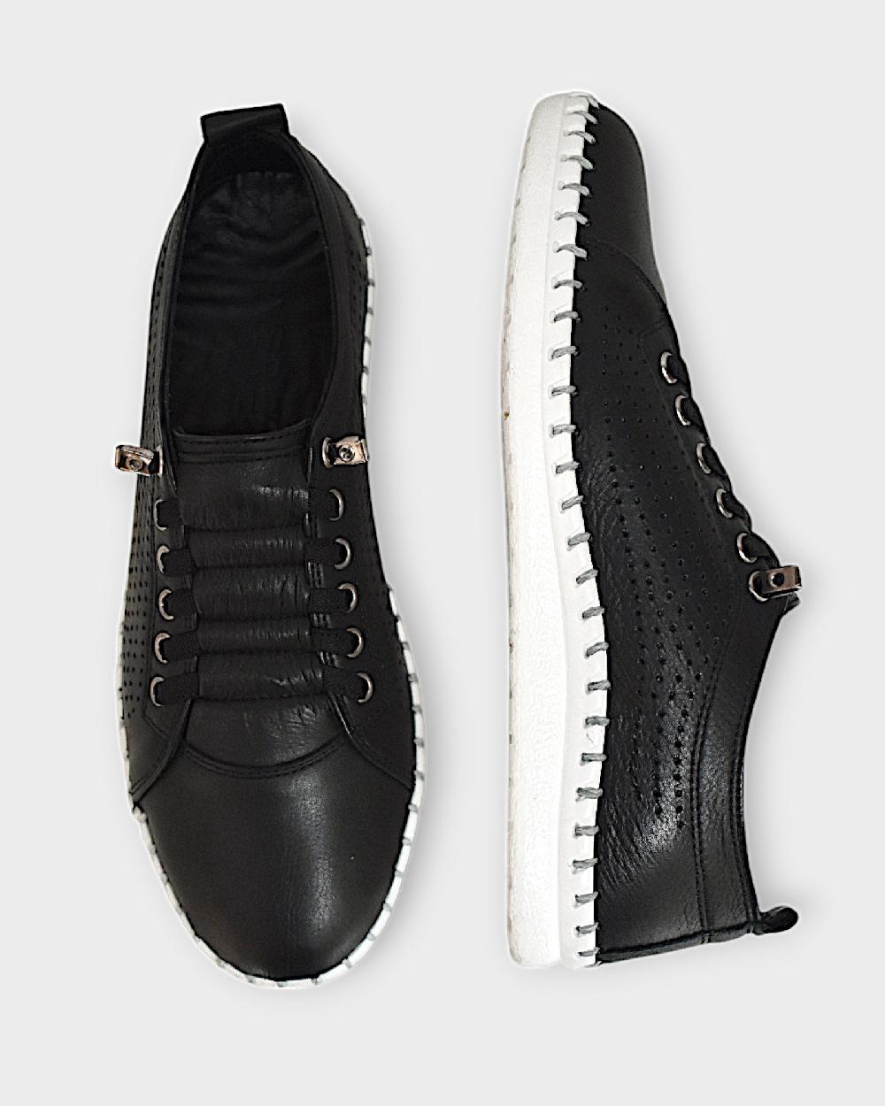 Shoes Of Soul Everly Leora 01