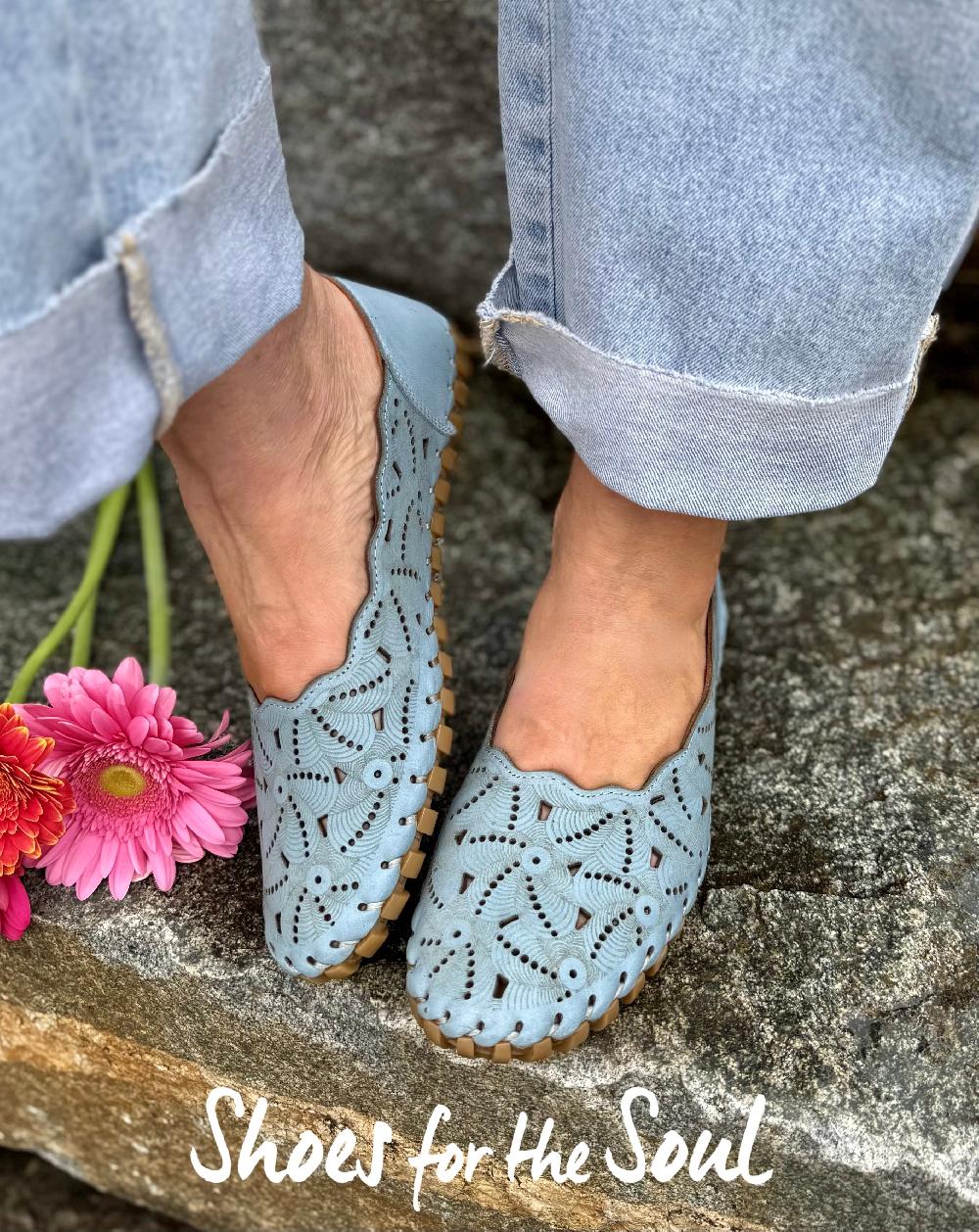 Shoes Of Soul Everly Molly 01