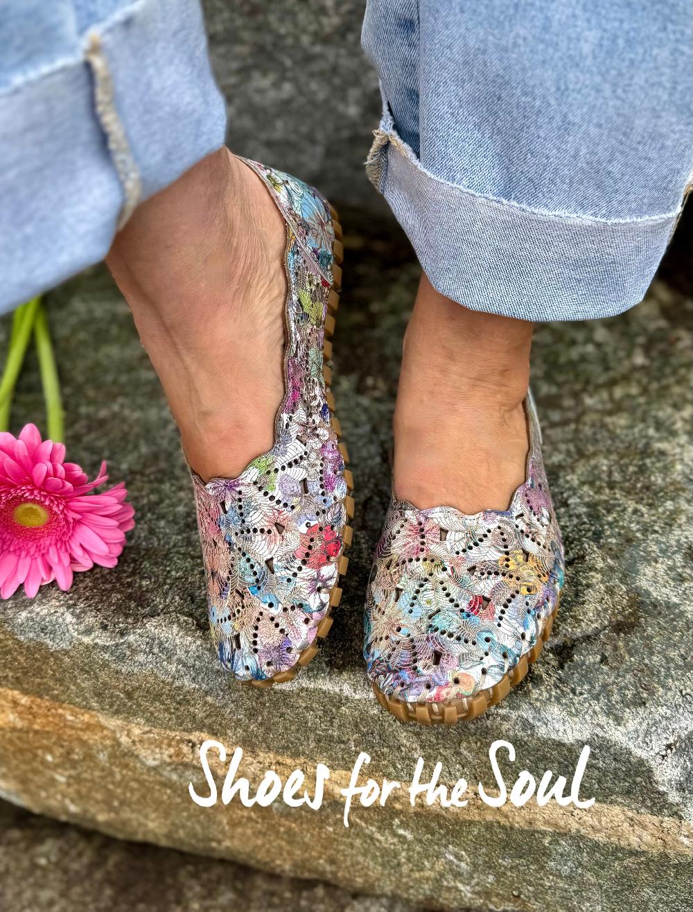 Shoes Of Soul Everly Molly 01