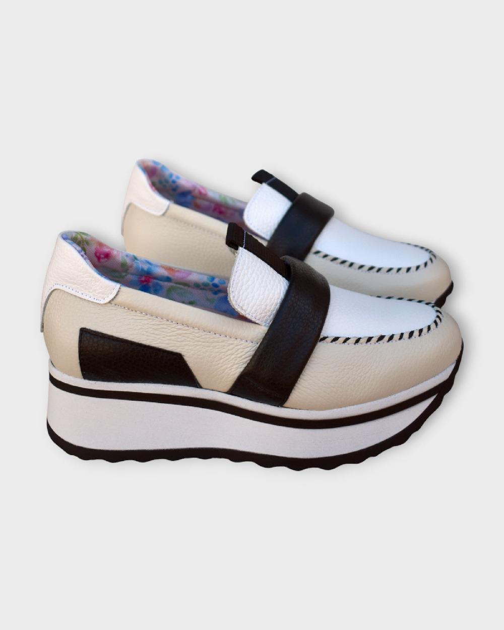 shoes of soul Jose Saenz 3523