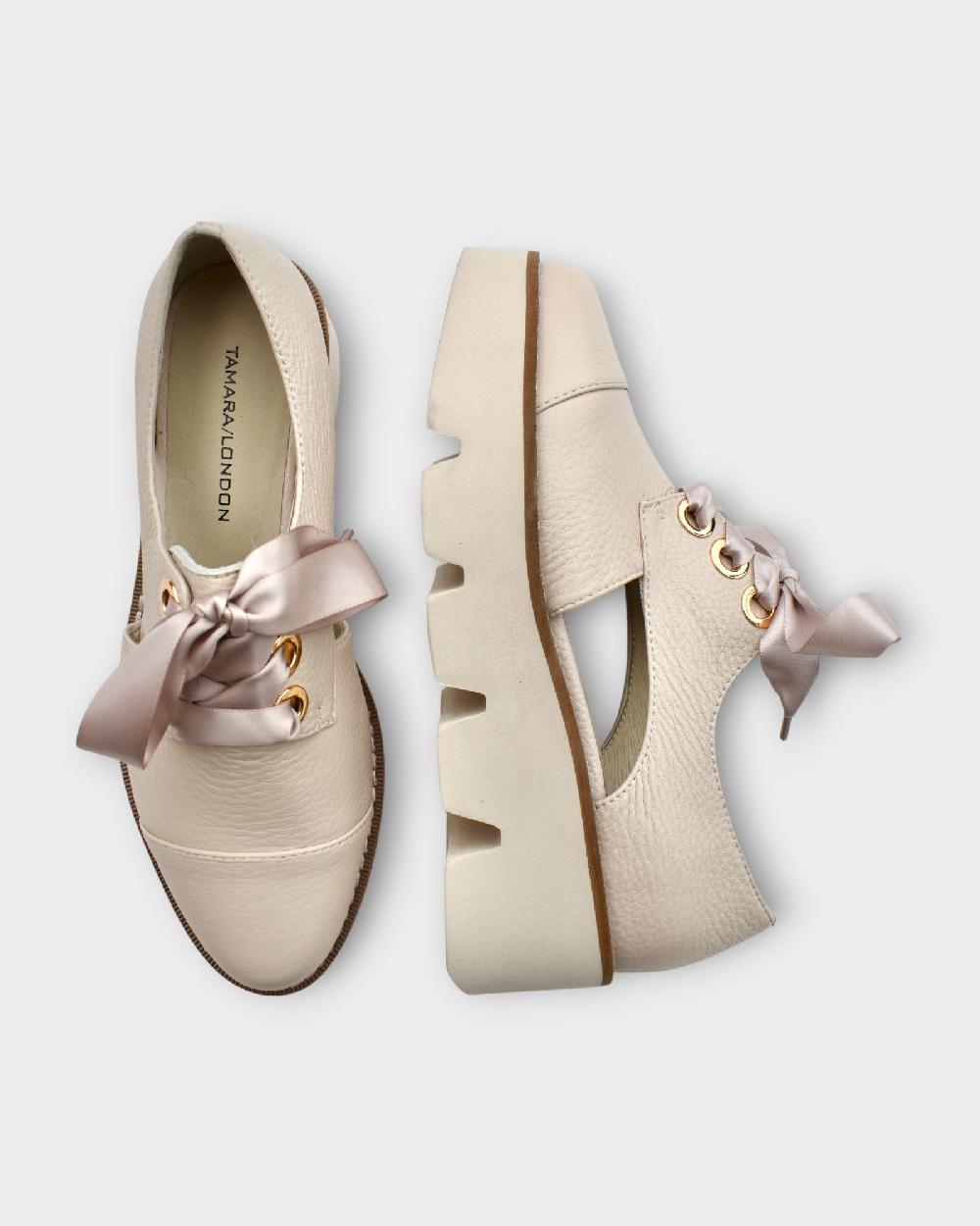 Shoes Of Soul Pin De Londres De Tamara