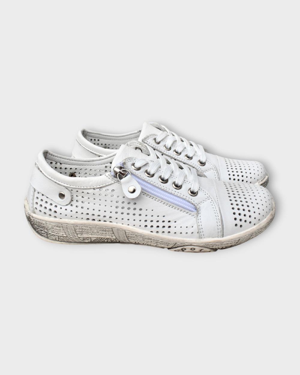 shoes of soul Roamers Rosette