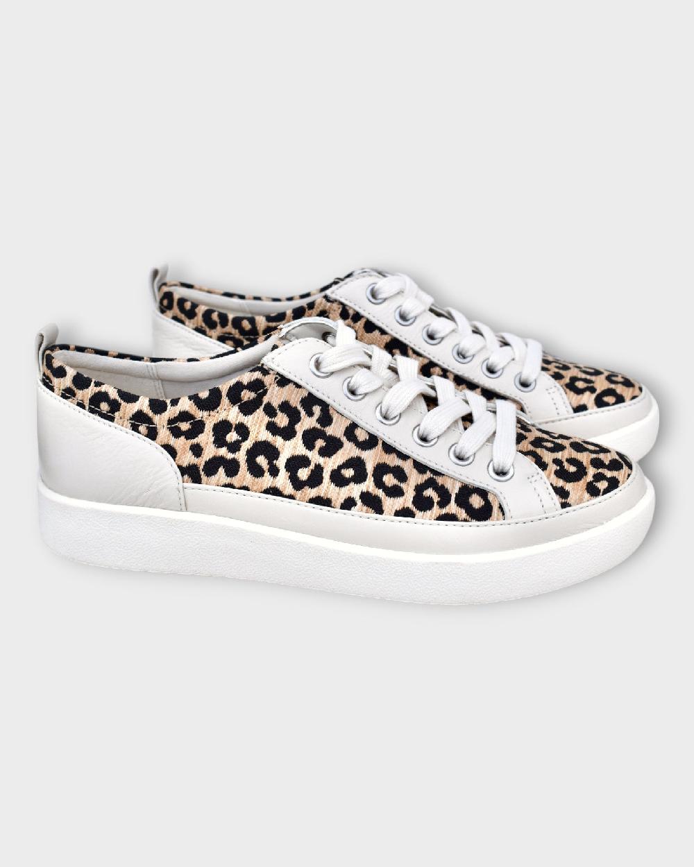 shoes of soul Vionic Winny