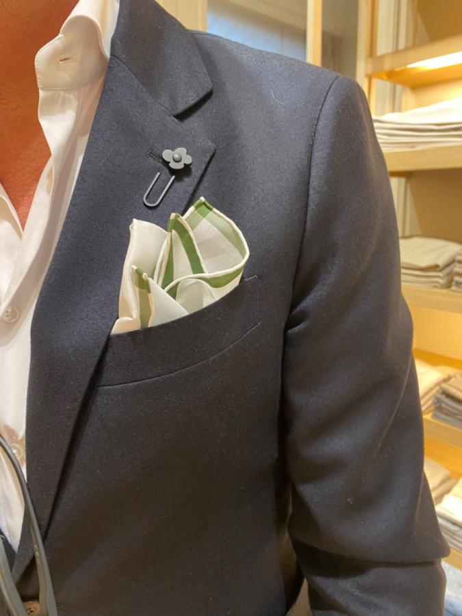 Simonnot Godard Mouchoir De Poche Amalfi Blanc à Satin Vert Kaki