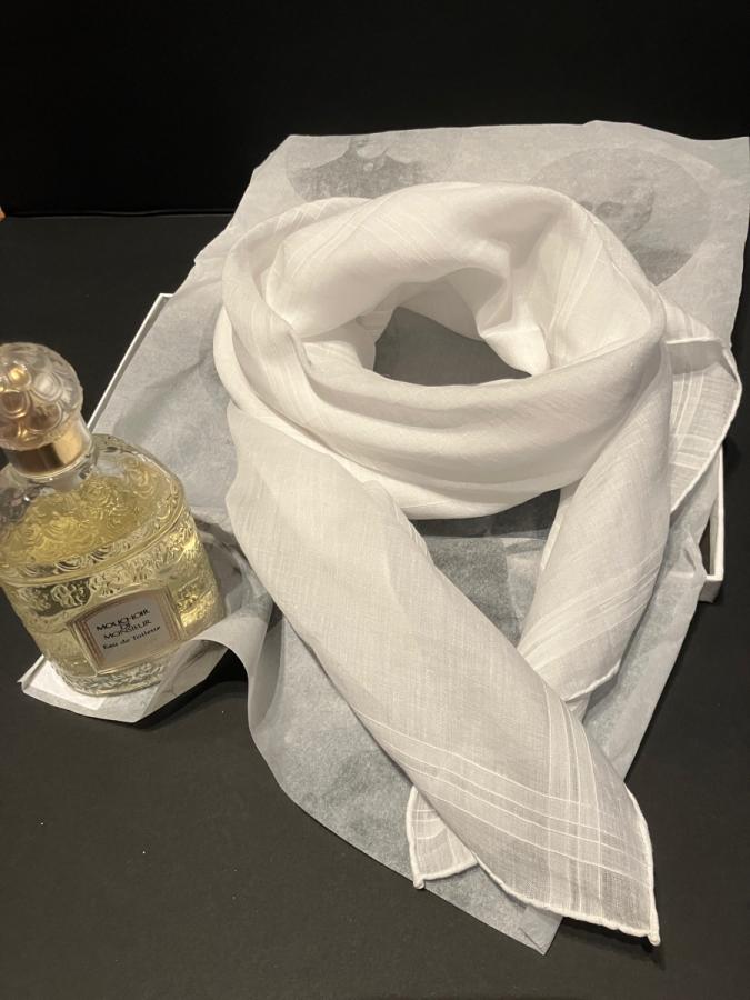 simonnot godard Foulard en batiste de lin coton