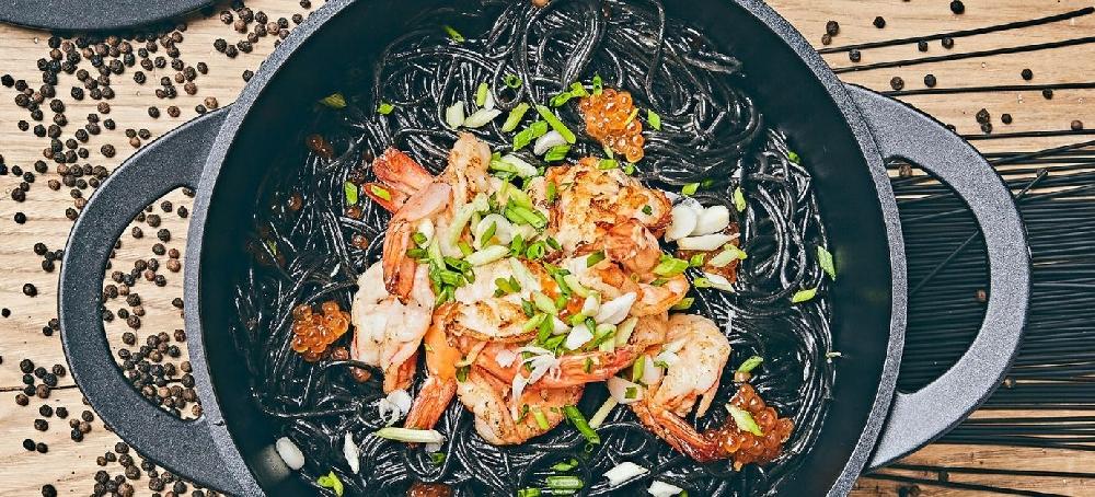 sitram Pâtes à l'encre de seiche gambas oeufs de poisson