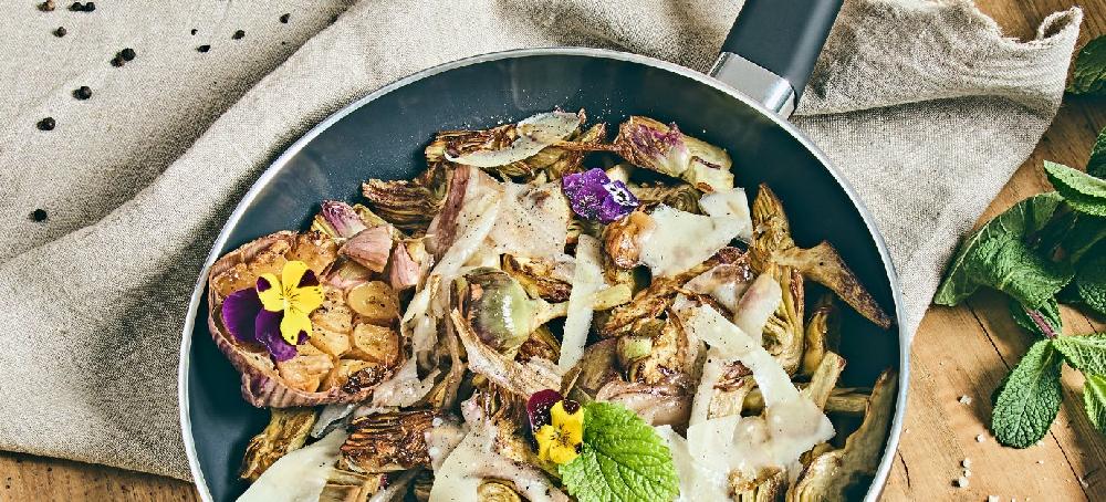 sitram Selle d'agneau au fromage frais menthe et poêlée d'artichauts