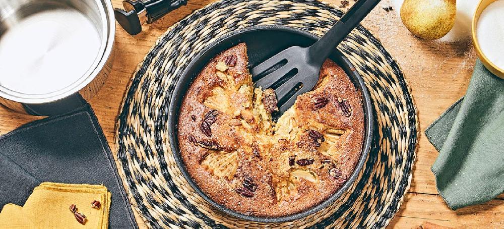 sitram Gâteau aux poires cannelle et noix de pecan