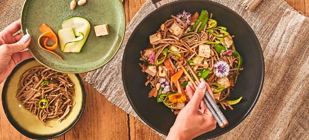 sitram Salade nouilles Soba et tofu grillé