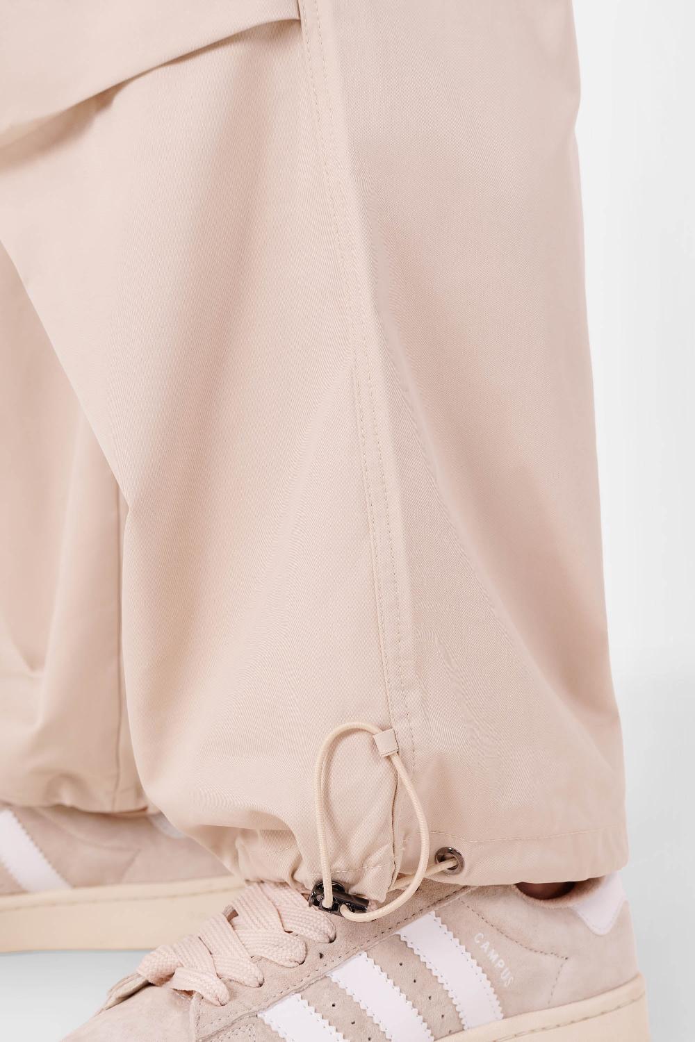 Sixth June Pantalon Cargo Parachute Brodé Beige