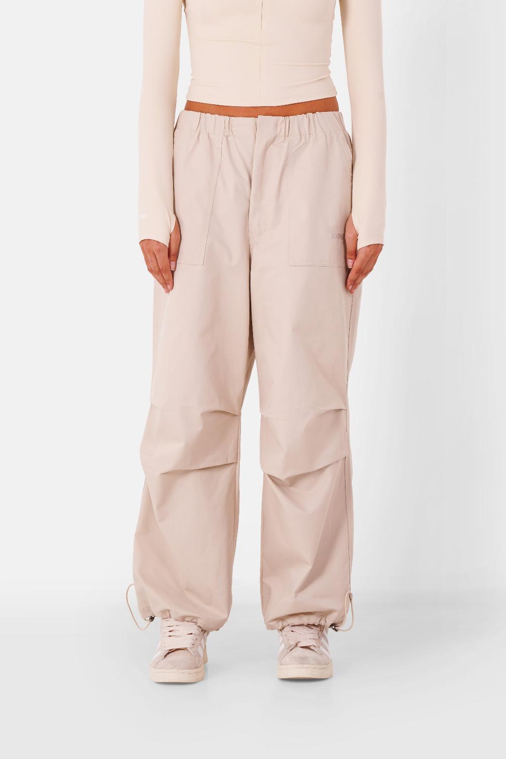 sixth june Pantalon cargo parachute brodé Beige