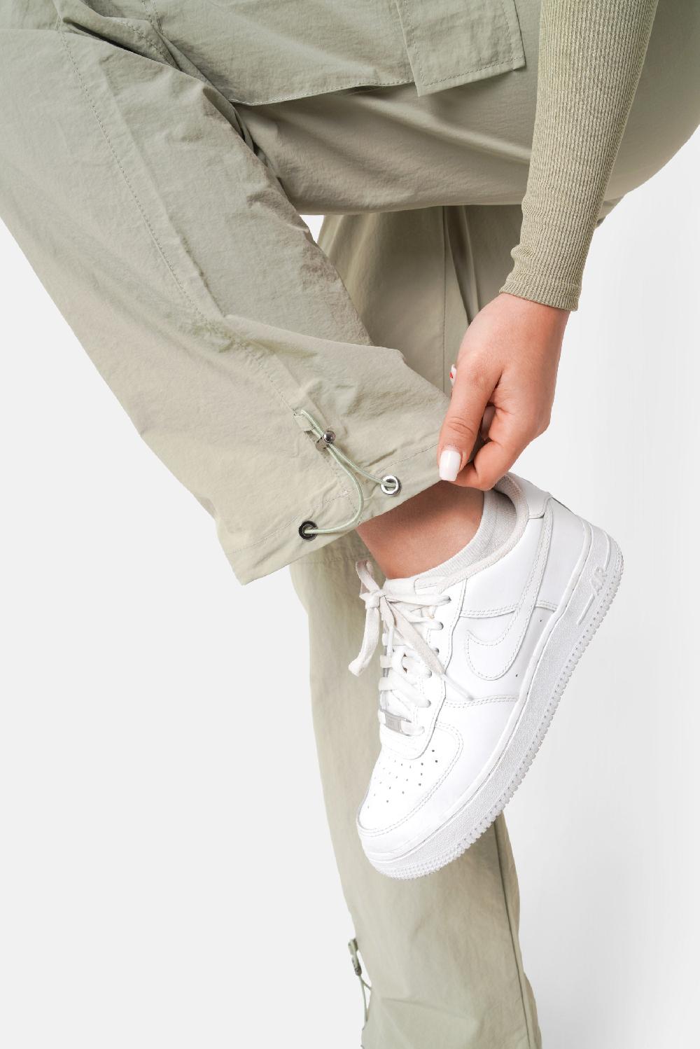 Sixth June Pantalon Poches Cargo Nylon Vert Kaki