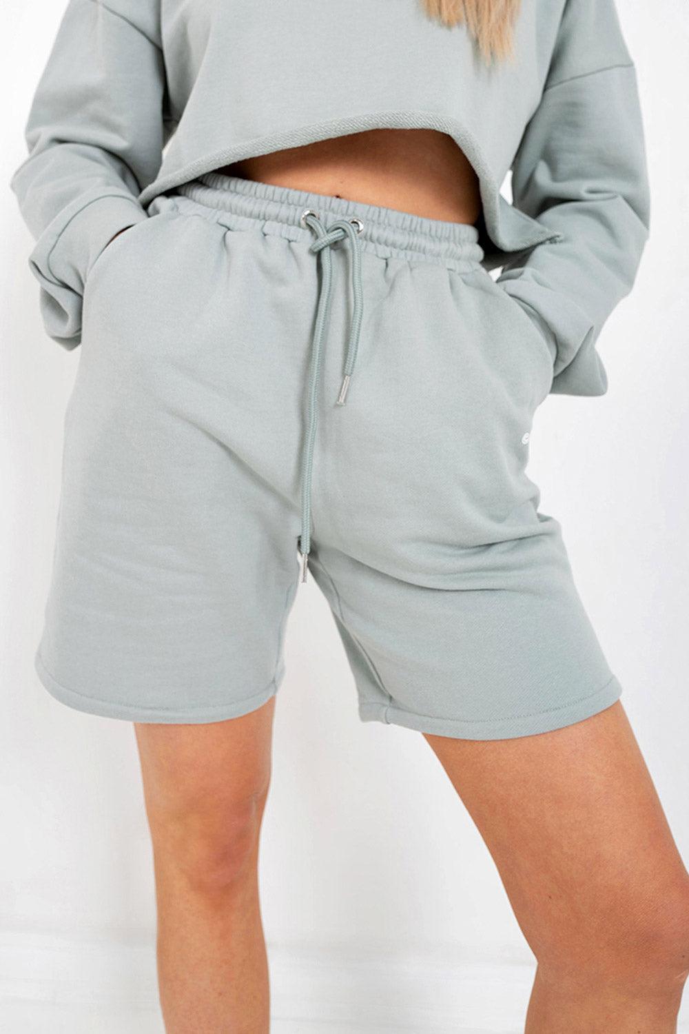 sixth june Short logo simple Vert clair