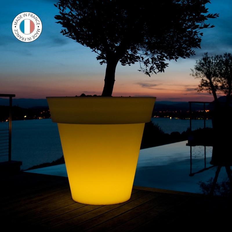 smart and green PLANT POT LAMP GOTA
