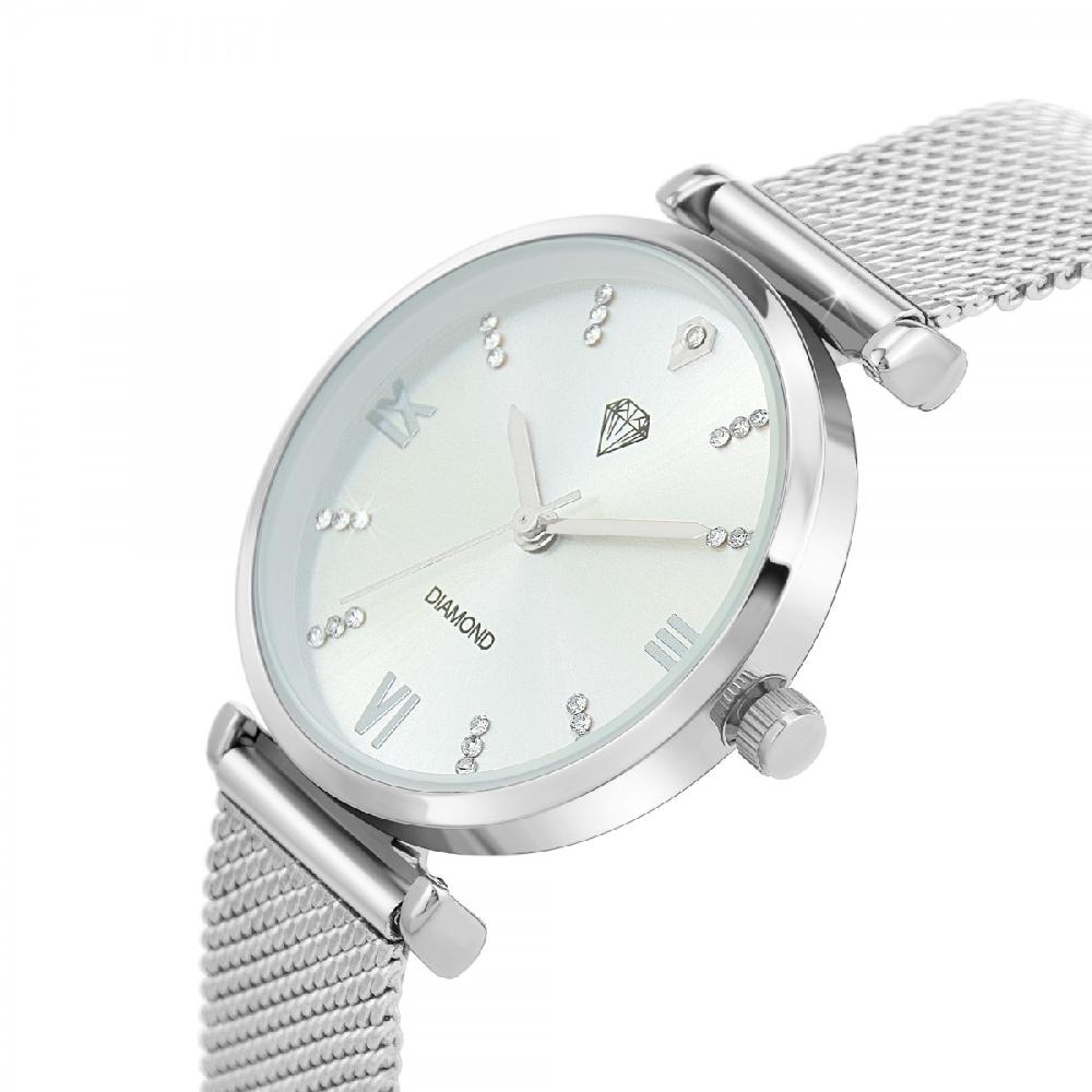 So Charm Montre Cynthia élégante SoCharm Ornée De Cristaux Scintillants