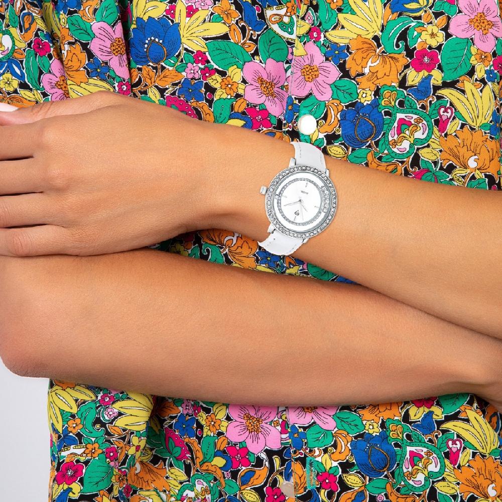 So Charm Montre élégante Loane SoCharm Ornée De Cristaux Scintillants