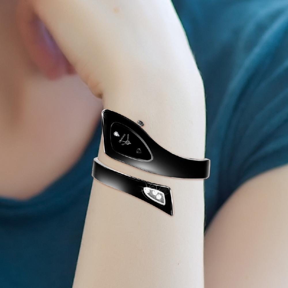 So Charm Montre Lyana SoCharm Ornée D'un Diamant