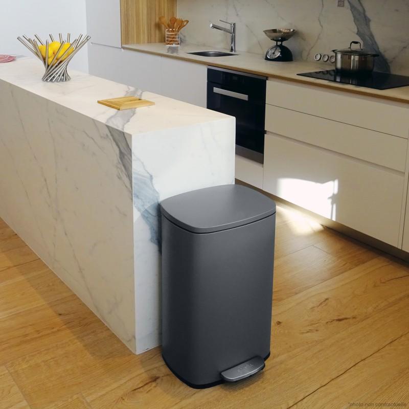 Spirella Poubelle à Pédale De Cuisine Acier AKIRA 30L Gris Mat Spirella
