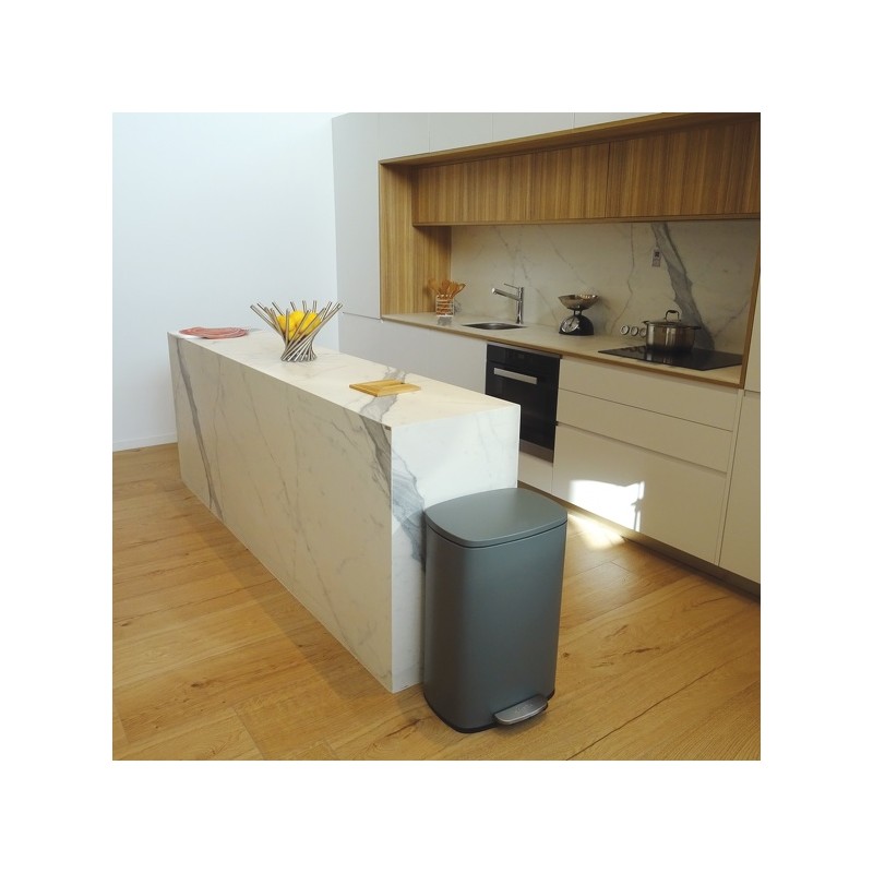 Spirella Poubelle à Pédale De Cuisine Grande Capacité Acier AKIRA 50L Gris Mat Spirella