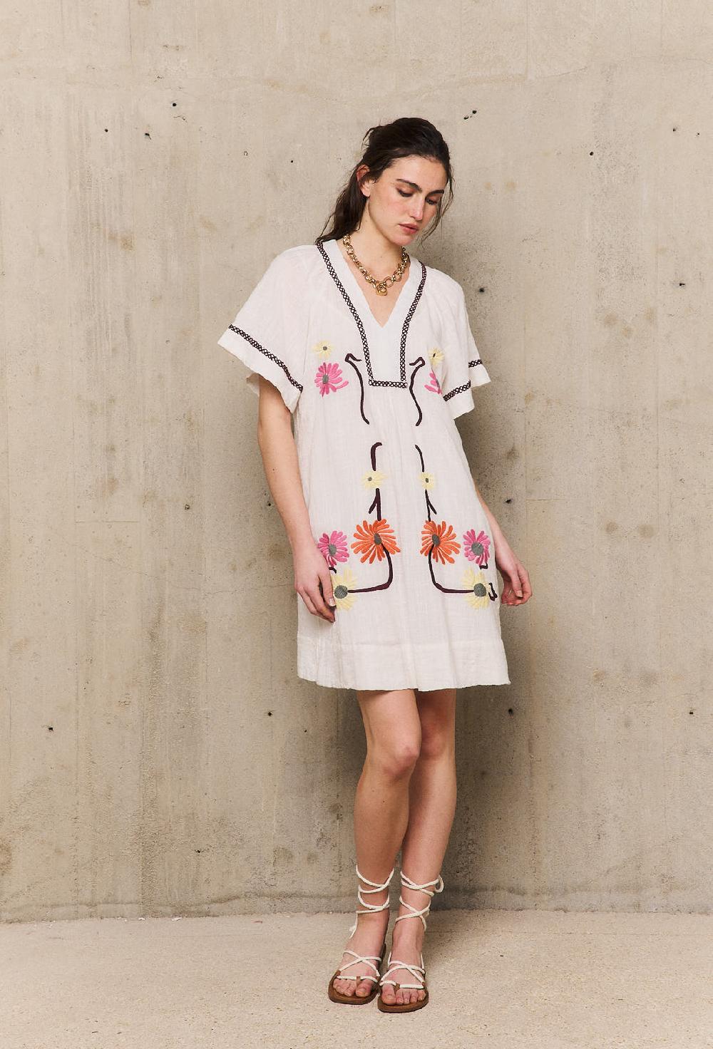 Stella Forest AUGUSTINErobe Courte Brodée