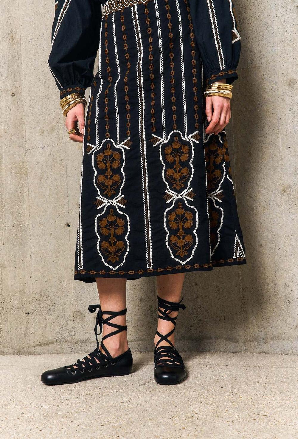 Stella Forest GWENjupe Midaxi Brodée