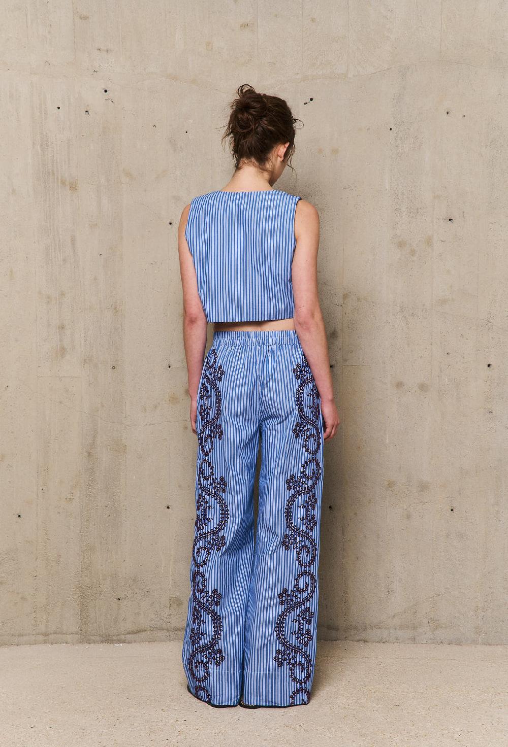 Stella Forest NURIAgilet Sans Manches Brodé