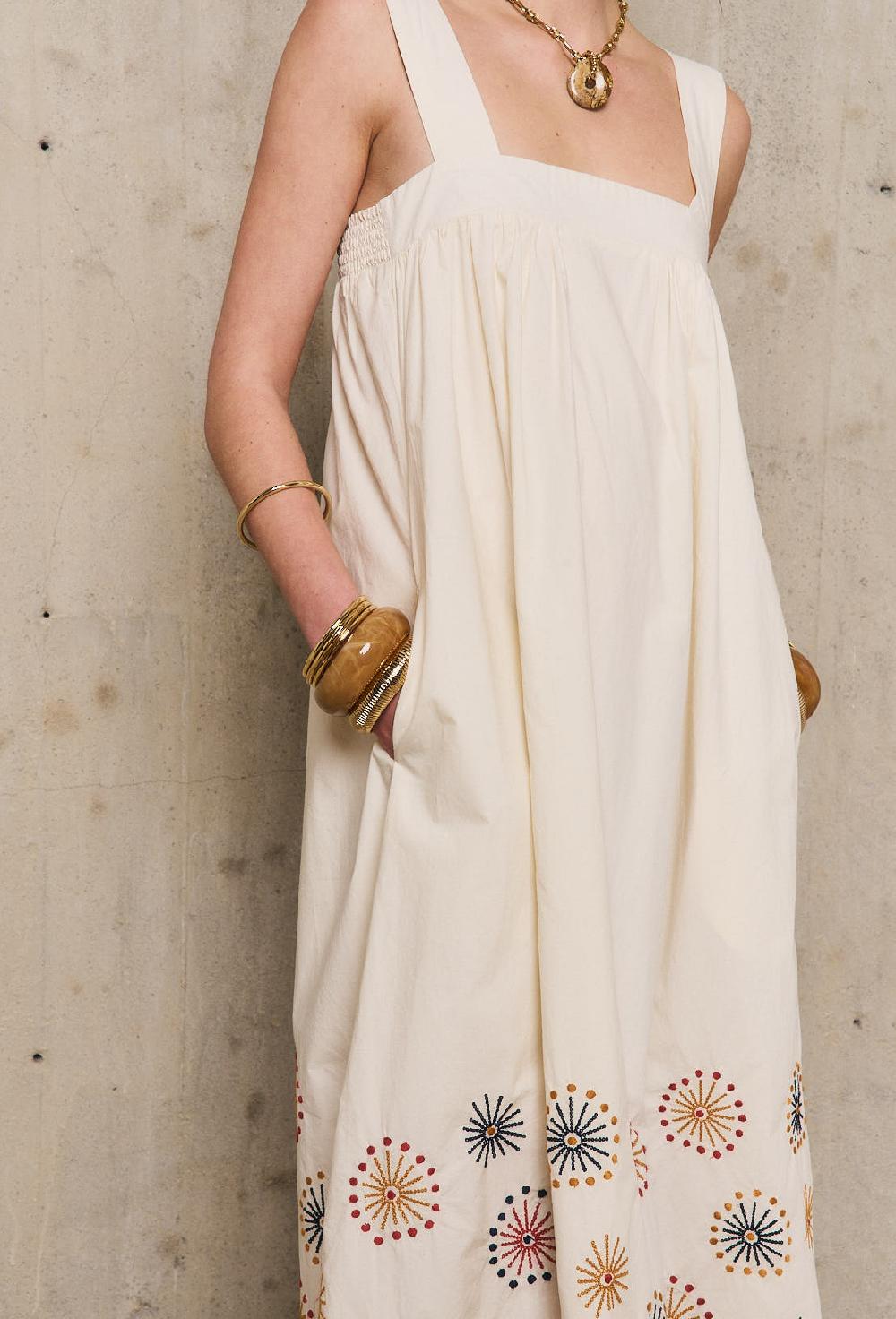 Stella Forest OKSANNArobe Midi Brodée