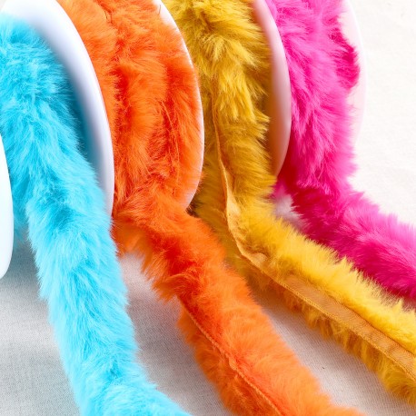 stephanoise S10137 - DEPASSANT FOURRURE ACRYLIQUE POILS MI-LONGS