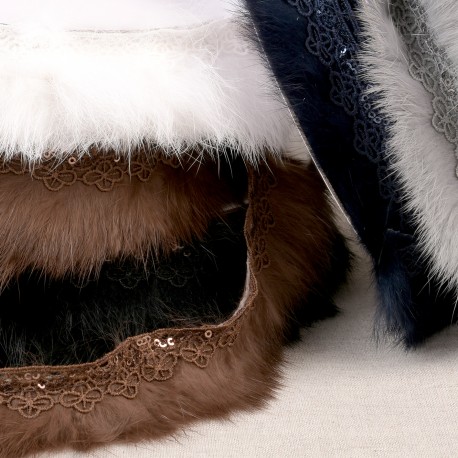 stephanoise S11110 - GUIPURE PAILLETTE SUR FOURRURE