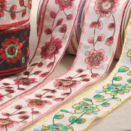 stephanoise S11133 - GALON BRODÉ FLEURS ET FEUILLES