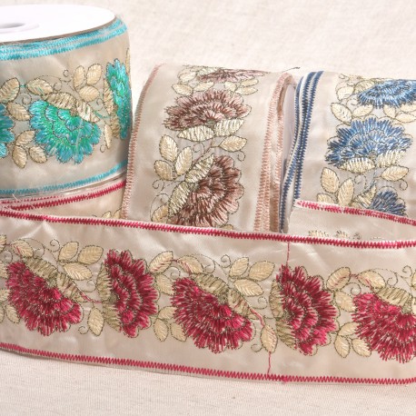 stephanoise S11134 - GALON BRODÉ FLEURS ET FEUILLES