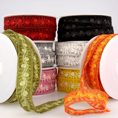 stephanoise S7741 - GALON BRODÉ 23MM