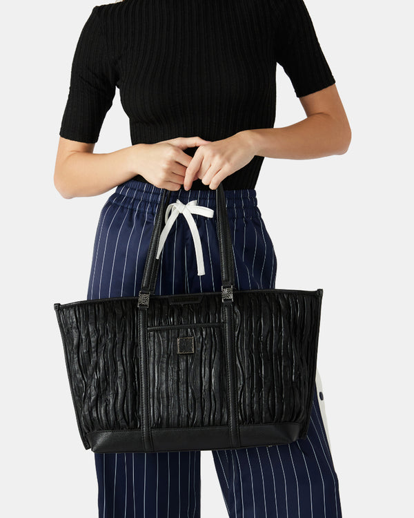 Steven New York Bakari Noir