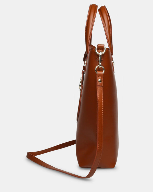 Steven New York Bverena Brun Clair