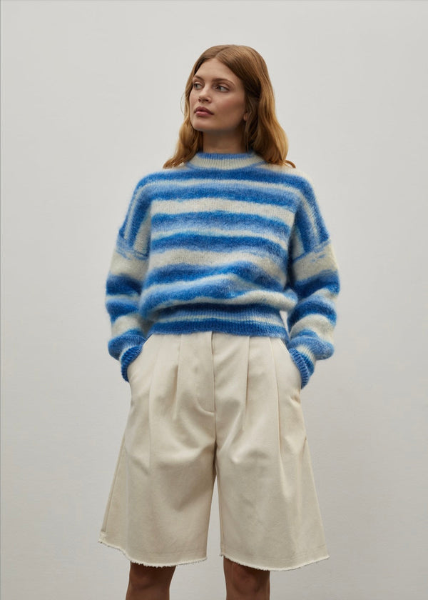 Surprise Paris Pull Mohair Mary